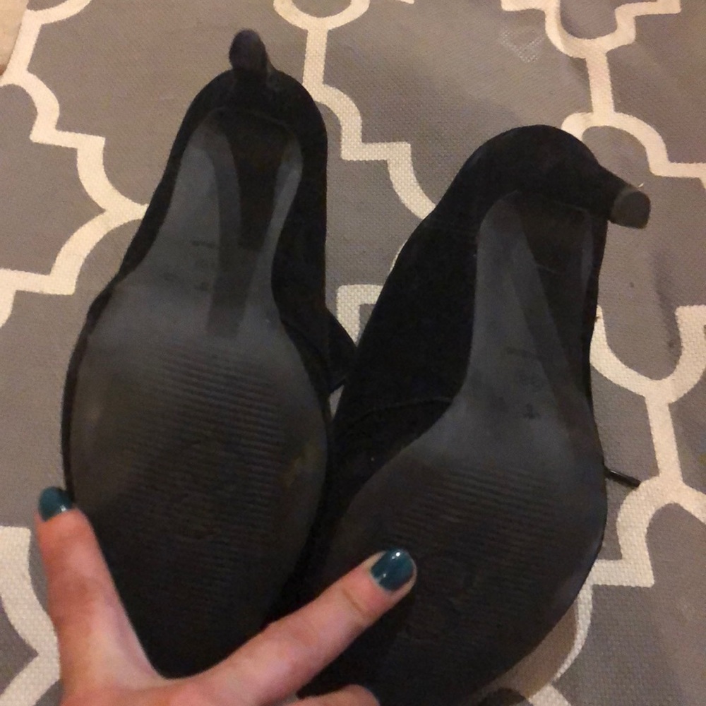 Booties - Picture 4 of 4